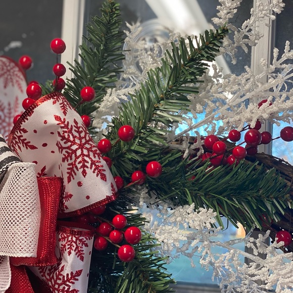 Santa 🎅🏼 Claus grapevine wreath - Picture 9 of 9